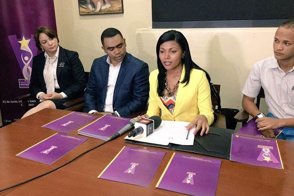Promueven en Santiago y Moca 3era edición del Premio a la “Excelencia Juvenil profesor Juan Bosch”
